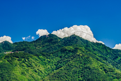 夏天的中国陕西省西安市秦岭北麓山脉风景